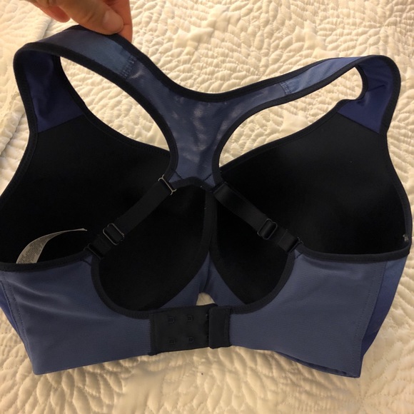 Nike women high impact sports sports bra 32E - Picture 3 of 6